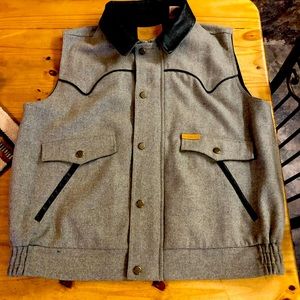 Powder River Mens Vest